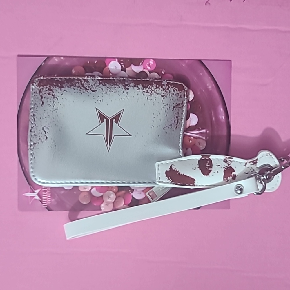 Jeffree Star Halloween Cleaver/Hatchet/Butcher Knife Wristlet